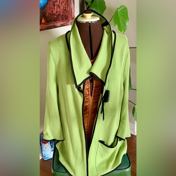 Krisztina Nagy Cdn Designer Sz M Knit Green Black Piping Vent Cuffs Wood Toggle - Picture 7 of 16